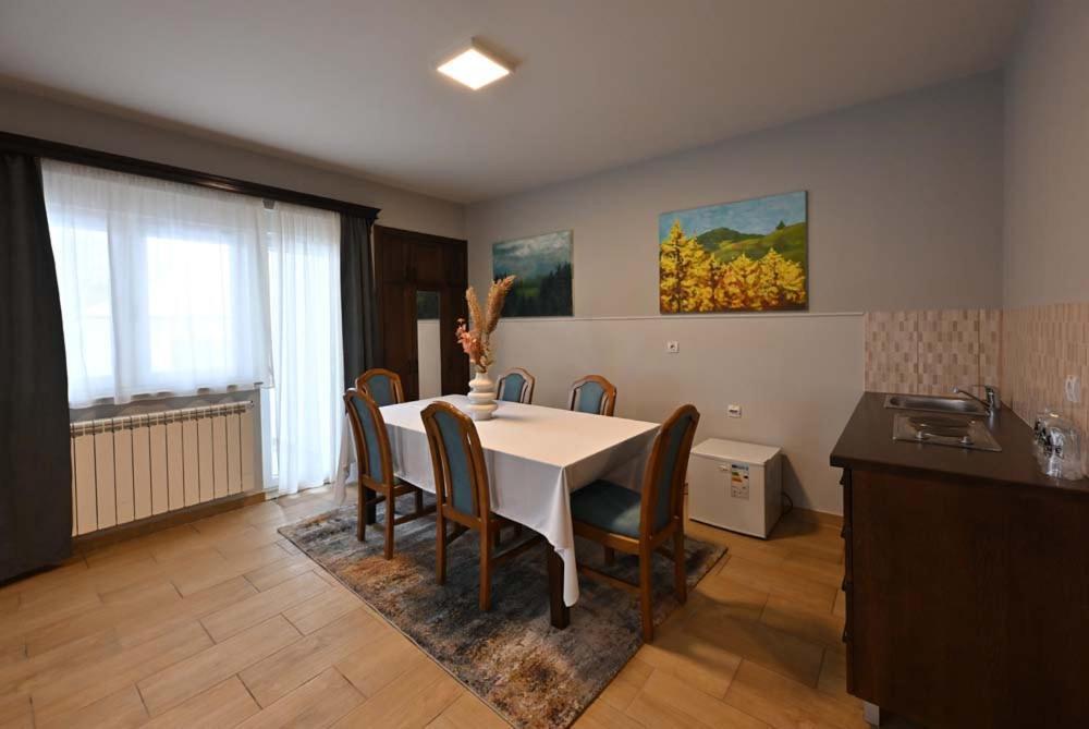 Hotel Lane Sjenica Buitenkant foto