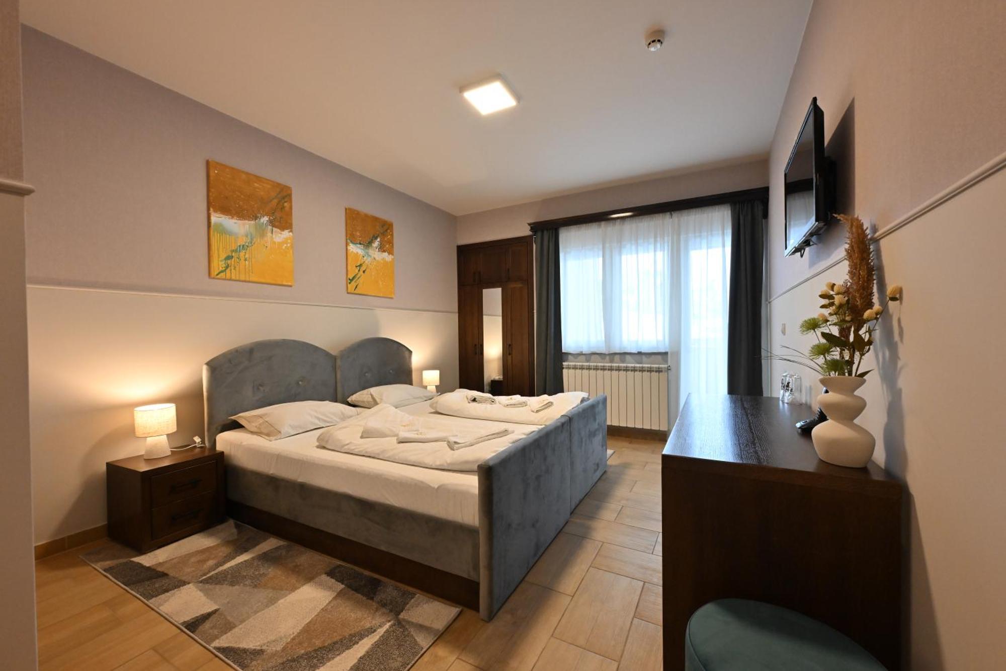 Hotel Lane Sjenica Buitenkant foto